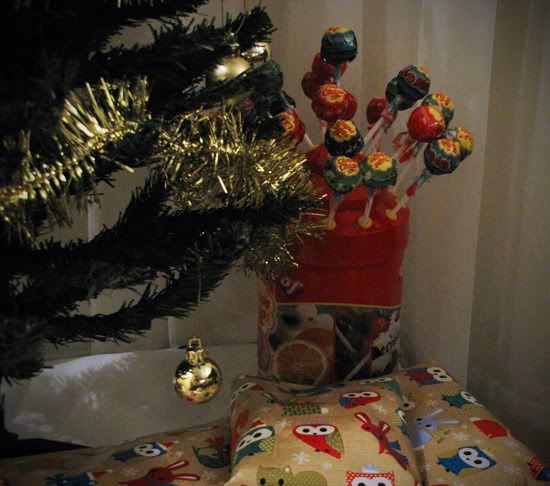 Christmas tree, presents and Tarepanda Pandas on Christmas Eve @ Le Blog de Sushi