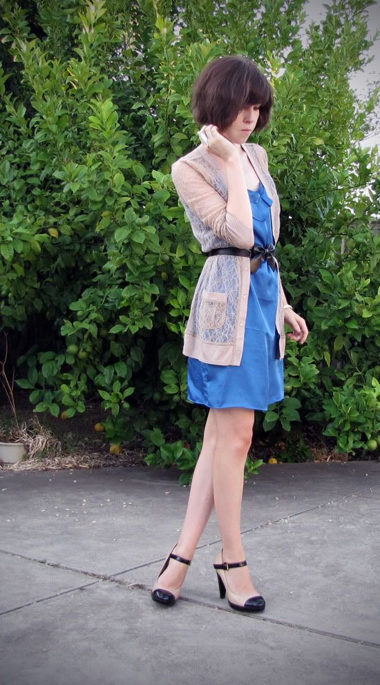 Rodarte cardigan, Topshop shoes, Dottie dress, bow belt, DIY hammered knuckle ring, DIY Alexander Wang inspired bag outfit @ Le Blog de Sushi