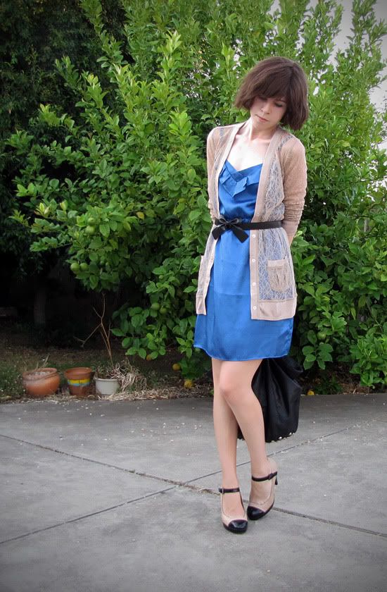 Rodarte cardigan, Topshop shoes, Dottie dress, bow belt, DIY hammered knuckle ring, DIY Alexander Wang inspired bag outfit @ Le Blog de Sushi