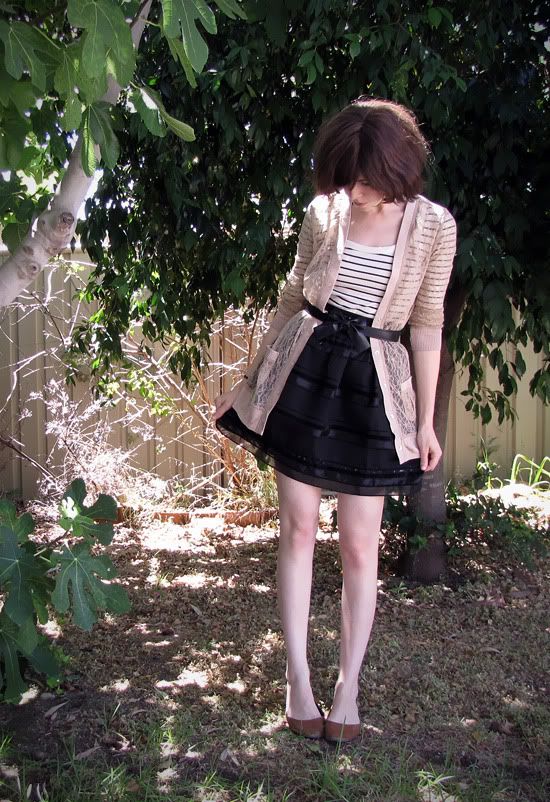 Rodarte cardigan, Forever 21 Sretsis inspired skirt, bow belt outfit @ Le Blog de Sushi