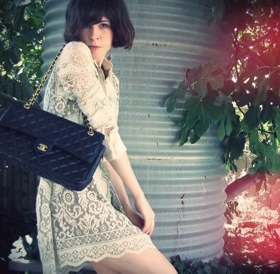 Anna Sui for Target tablecloth dress, eBay bow belt, Steve Madden oxfords, thrifted bag outfit @ Le Blog de Sushi