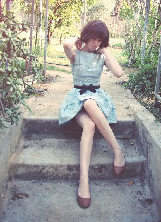 Etsy vintage 1950's sun dress, eBay bow belt, Luella Military Disco bag Luella inspired outfit @ Le Blog de Sushi