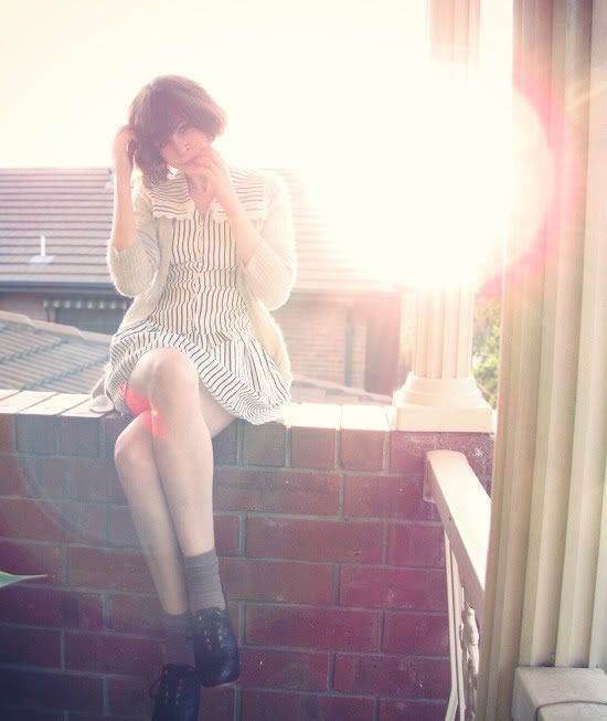 Vintage sailor dress, French Kitty wool cardigan, Forever 21 ankle sock, Chloe Silverado booties outfit @ Le Blog de Sushi