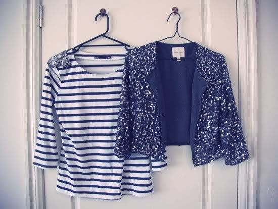 Dotti embellished shoulder top and Urban Outfitters sequin cardi @ Le Blog de Sushi