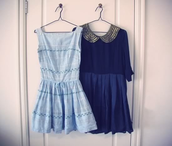 Vintage 50's sundress and TBA peter pan collar silk dress @ Le Blog de Sushi