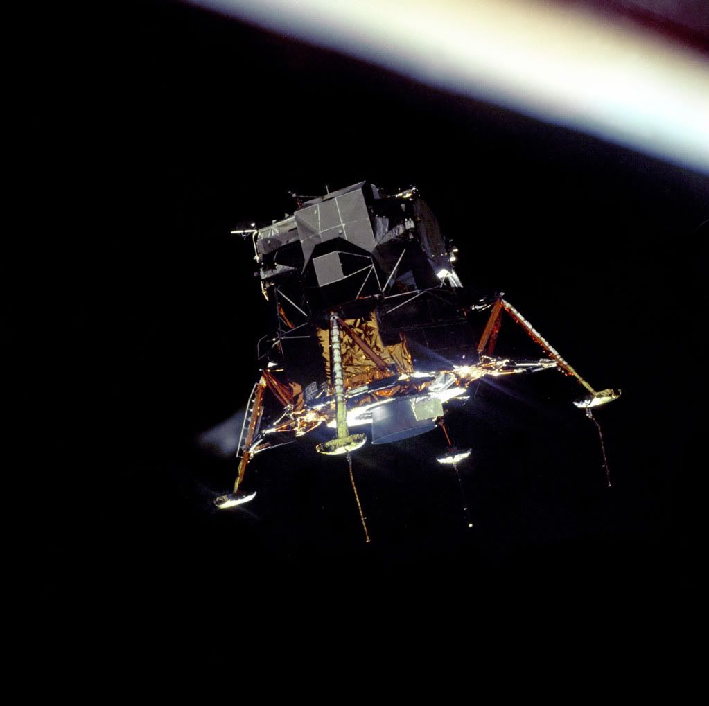 Lunar-Module-Eagle1.jpg
