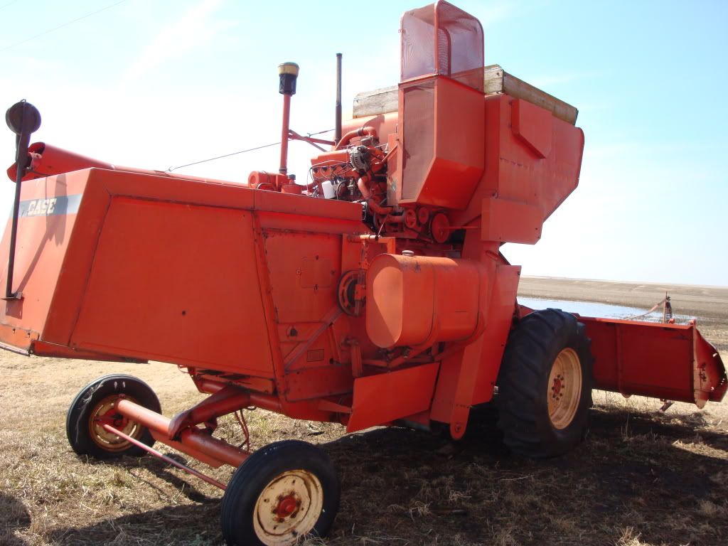 Case 960 Combine Unit 1 Photo by Photobucket