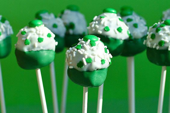 St. Paty's Day Cupcakes Pictures, Images and Photos