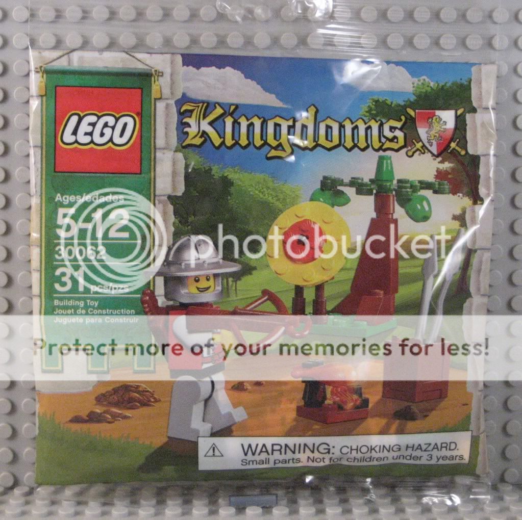   30062 Target Practice SEALED New Lion Knight Castle Archer Camp